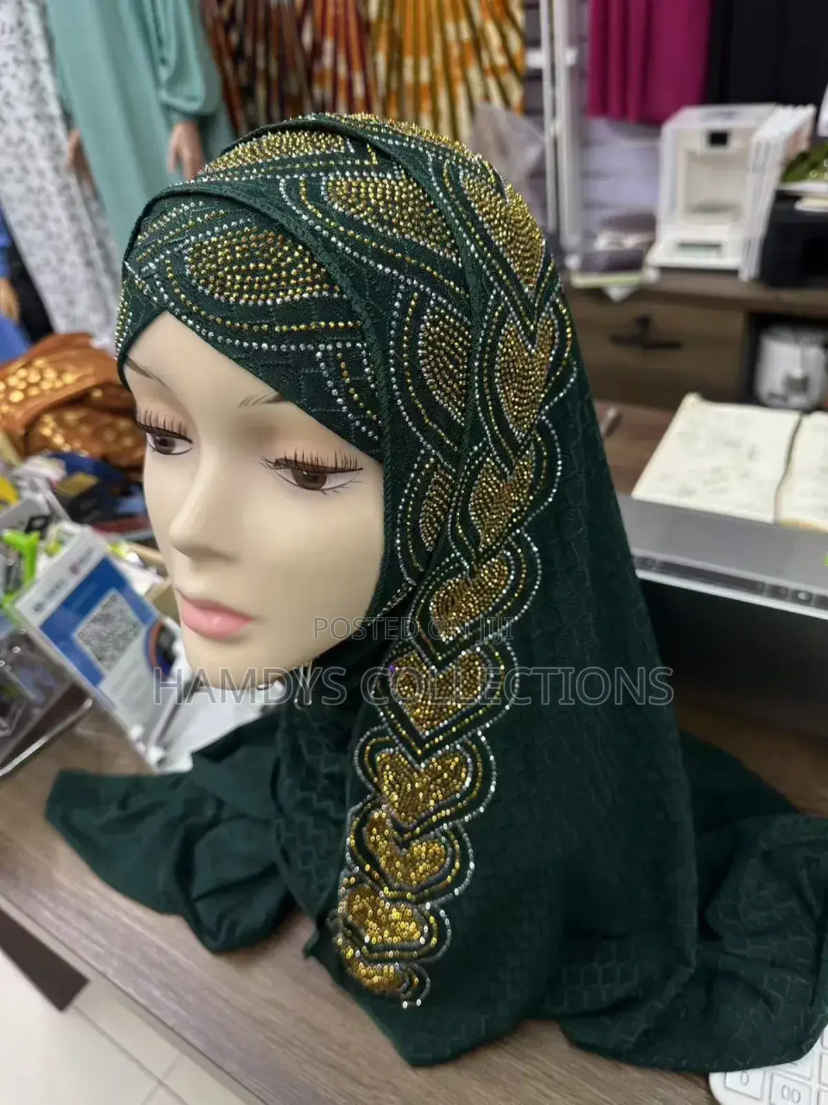 Veeils and Its Accessories