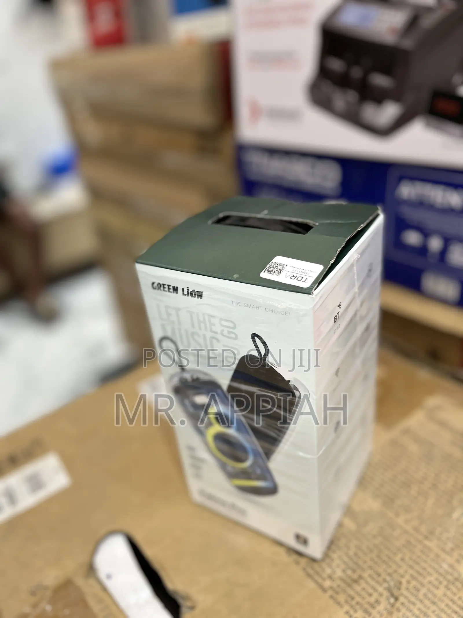 Affordable Green Lion Palma Pro Wireless Portable Speaker.