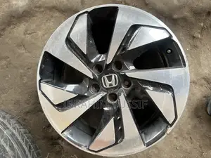 Honda Rim 18 Used
