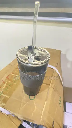 Sipper Coffee Mug With Leather Sleeve With Straw-450 Ml