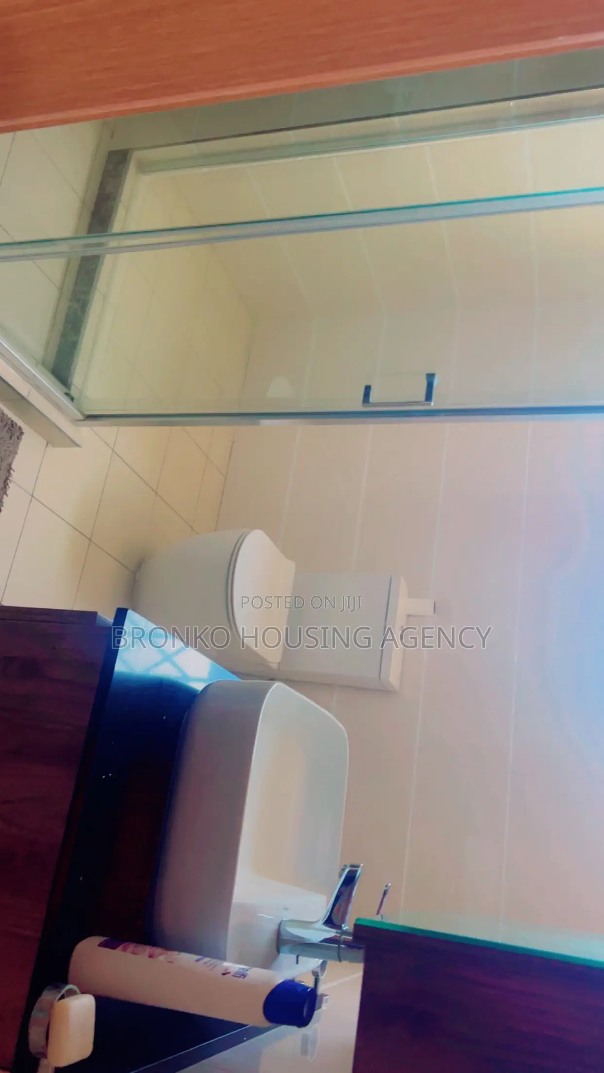 Furnished 3bdrm Townhouse / Terrace in Bronko Housing, Sakumono