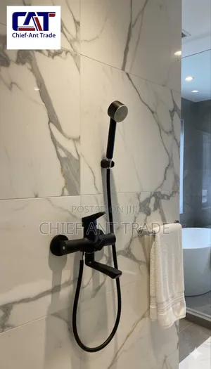 Robust Shower Set Black