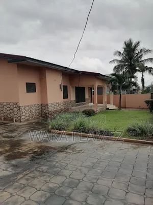 3bdrm House in Satellite, Accra Metropolitan for sale