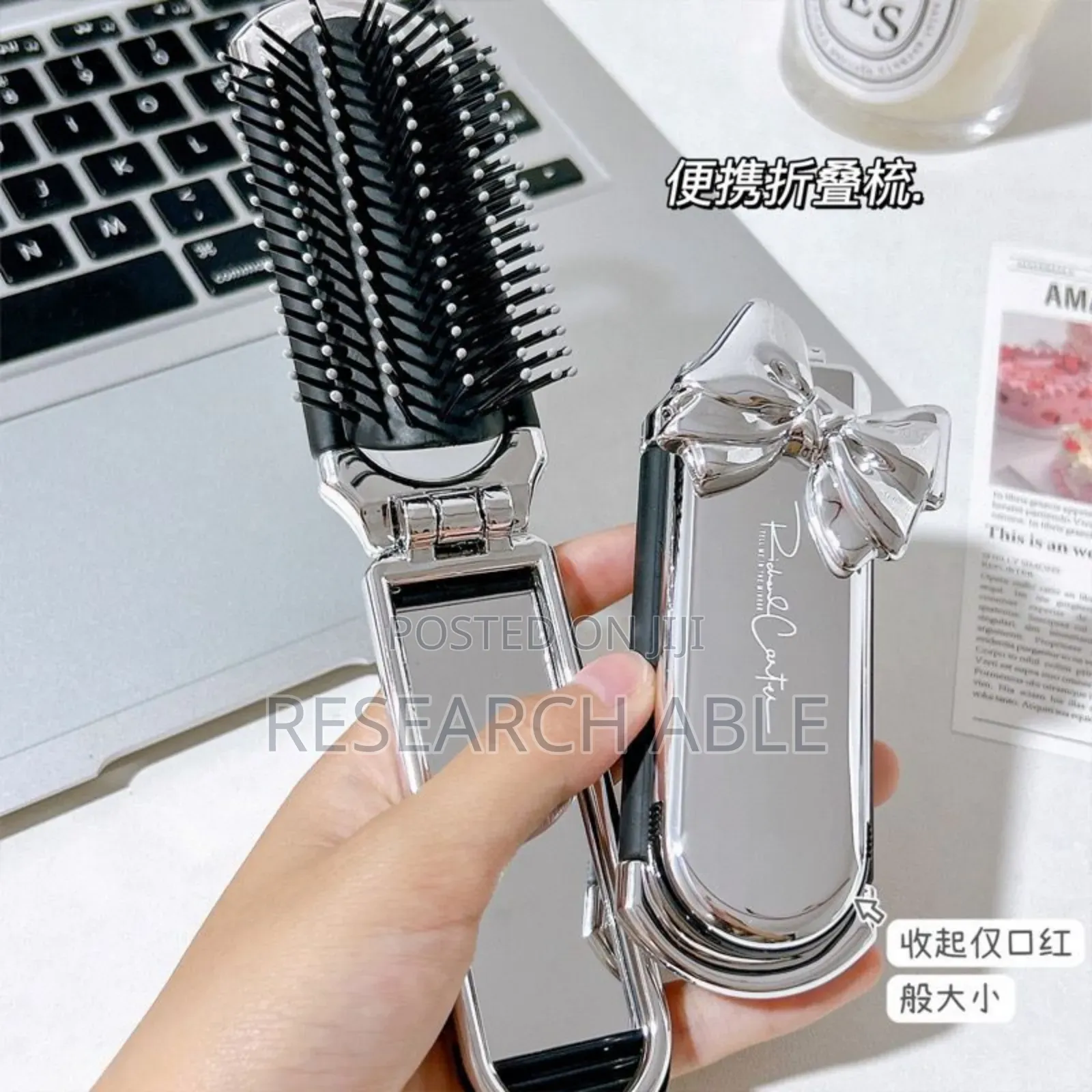 Portable Hair Brush
