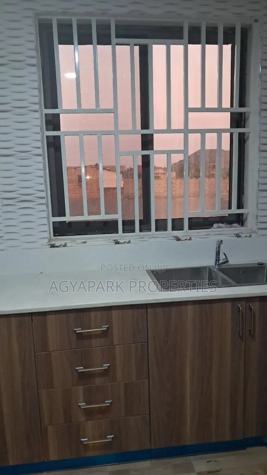 2bdrm Apartment in Obeyeyie, Amasaman for rent