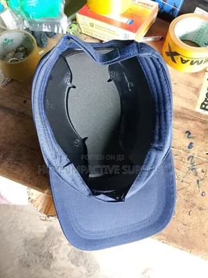 Safety Bump Cap Without Reflectors.