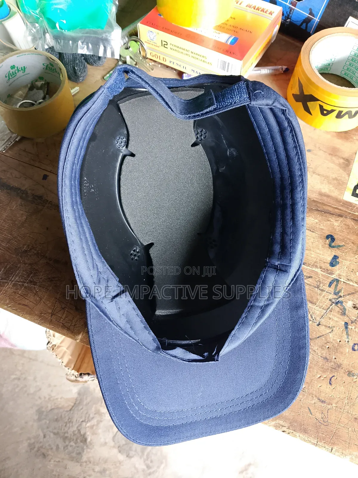 Safety Bump Cap Without Reflectors.
