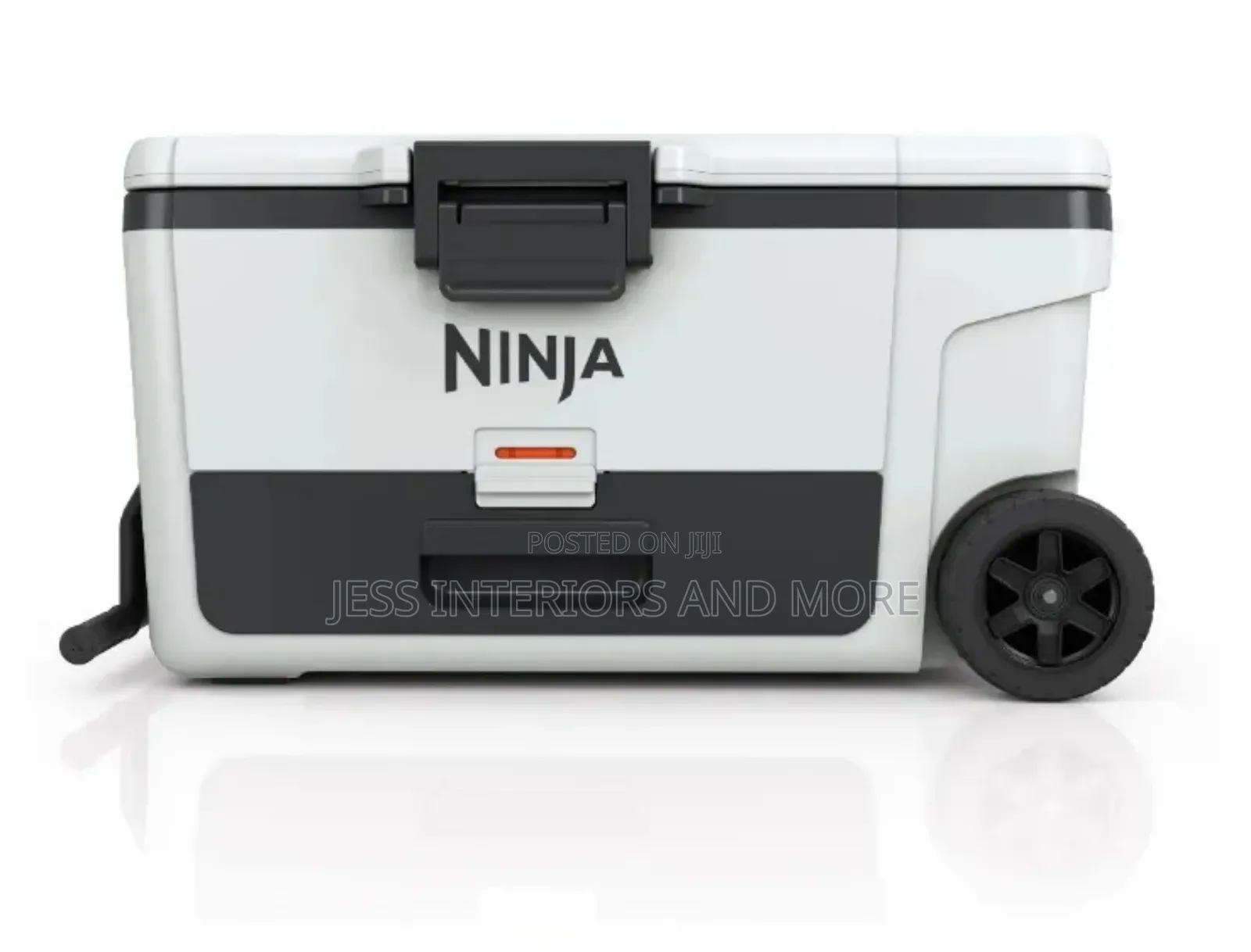 Ninja
Frostvault 65qt/61l Wheeled Cooler