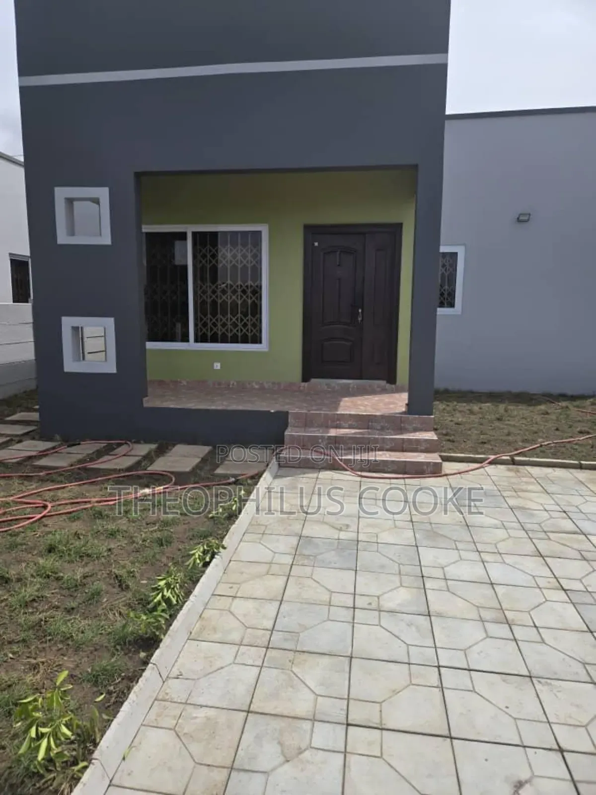 2bdrm Shared Apartment in Ubuntu Heaven, Oyibi for rent