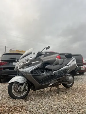 Suzuki Burgman 2017 Silver