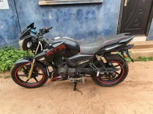 TVS Apache 180 RTR 2023 Black