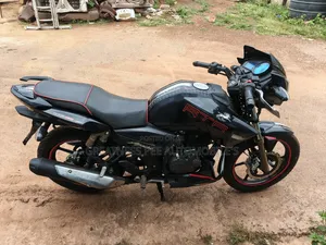 TVS Apache 180 RTR 2023 Black