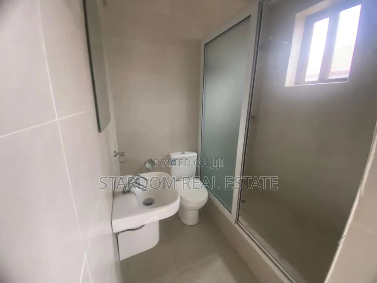 3bdrm Apartment in East Legon for rent