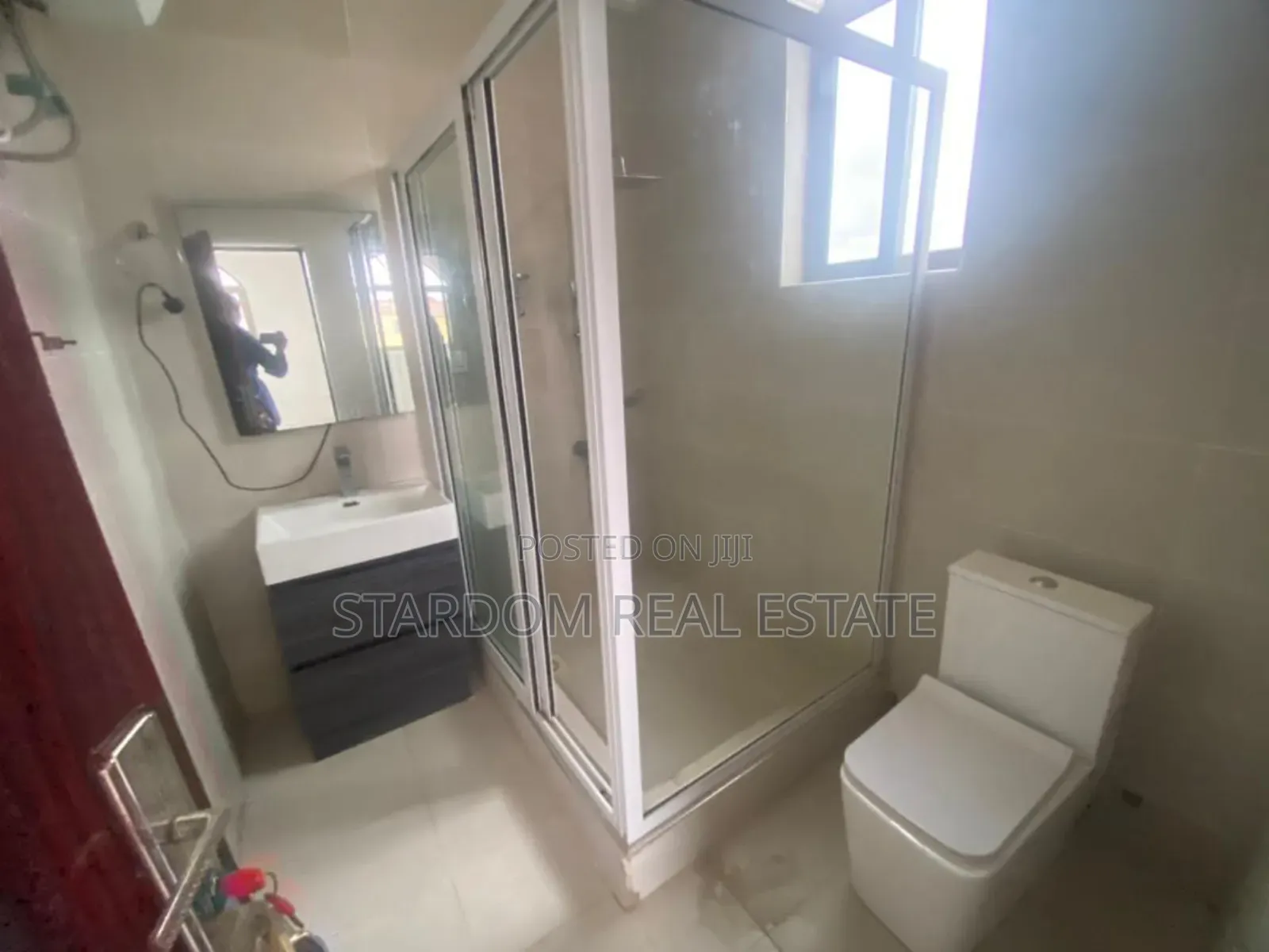 3bdrm Apartment in East Legon for rent