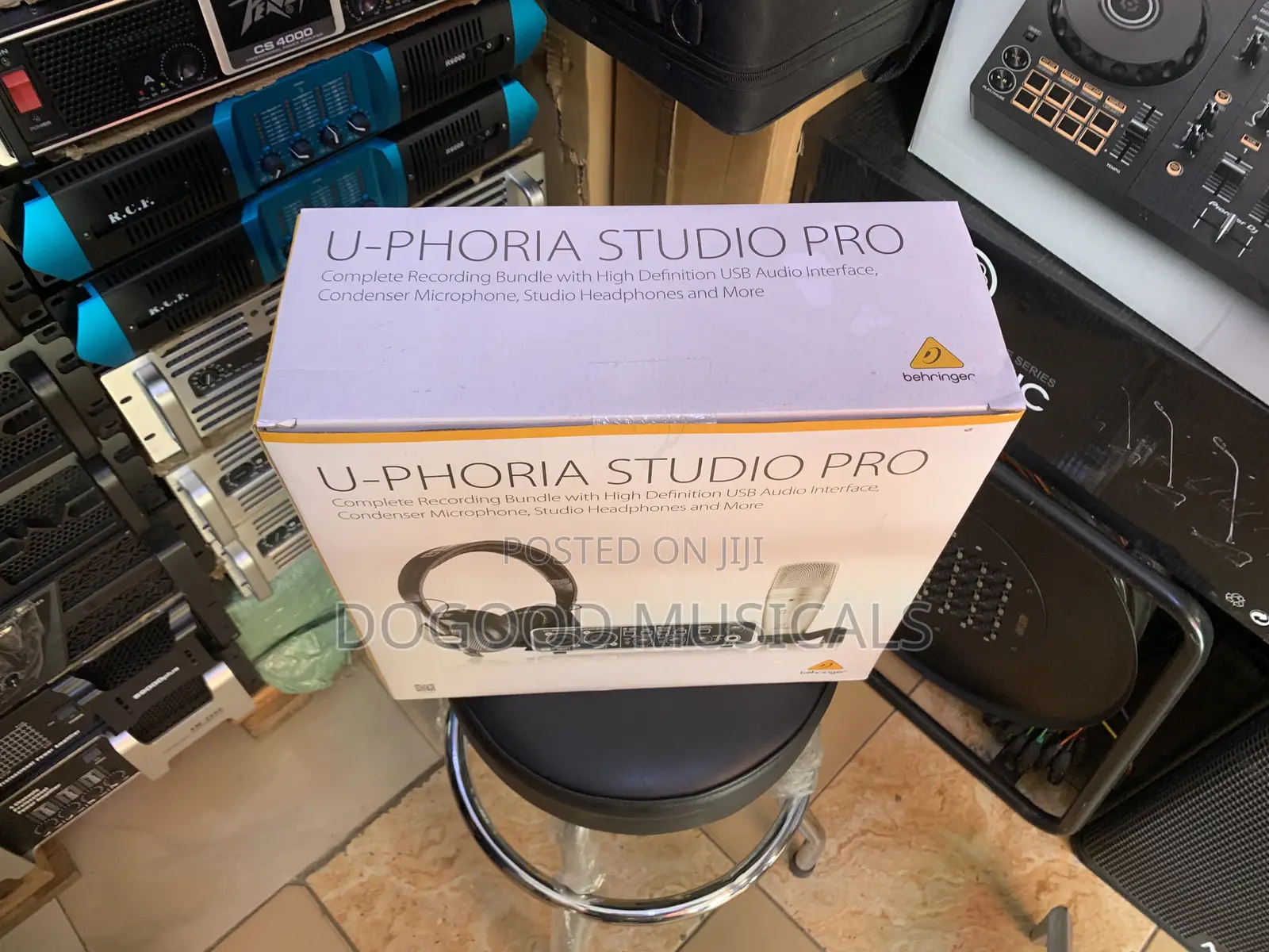 Behringer Podcastudio-2 Usb Complete Podcastudio Bundle With Usb Mixer