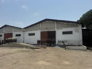1300 Square Meters Warehouse in Dzorwulu