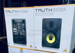 Behringer Truth B1030a High-Resolution, Active 2-Way Studio Monitor.