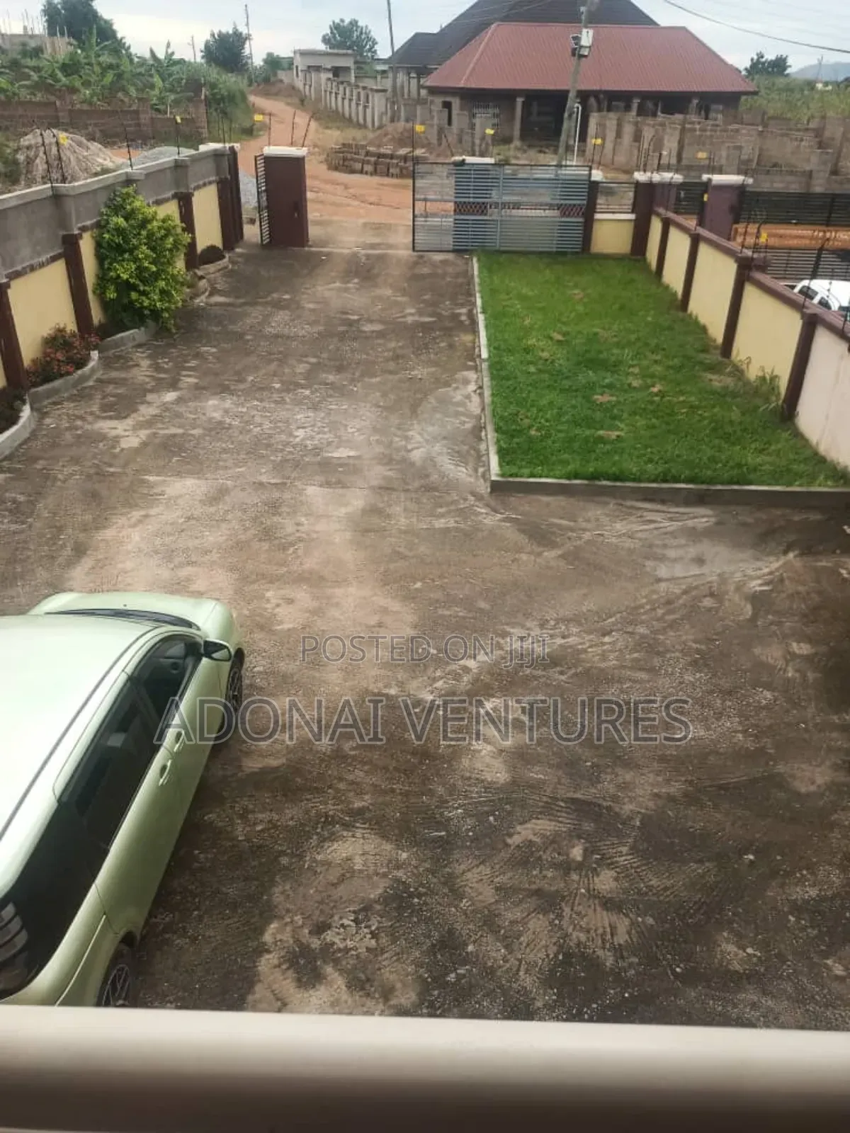 5bdrm House in Abuakwa  D K C, Kumasi Metropolitan for sale
