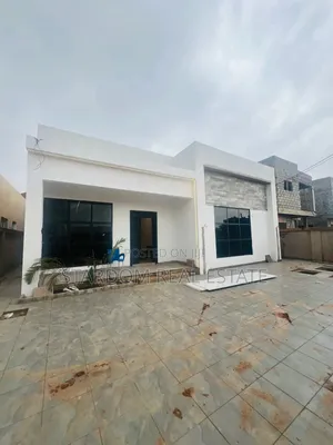 3bdrm Duplex in East Legon Hills for sale