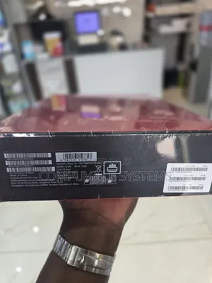 New Huawei Mate XT Ultimate Design 512 GB Red