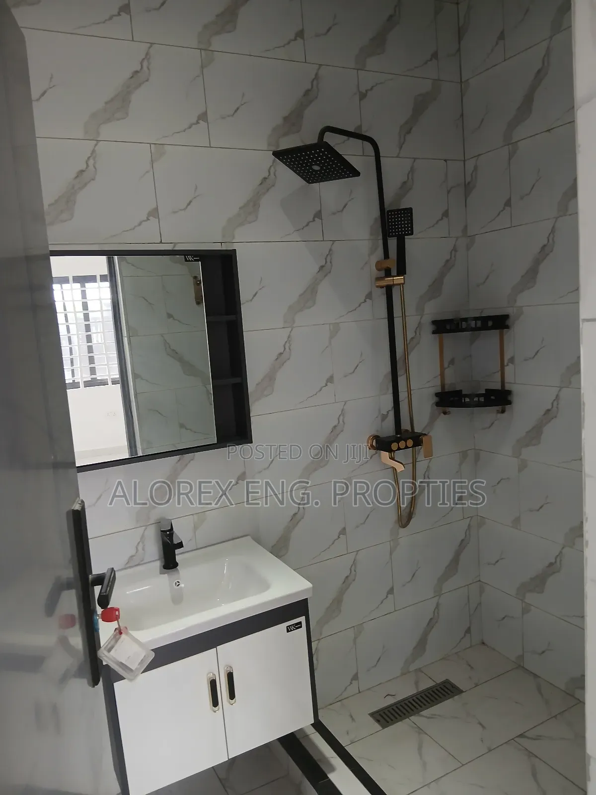 2bdrm House in Maalejor, Adenta for sale