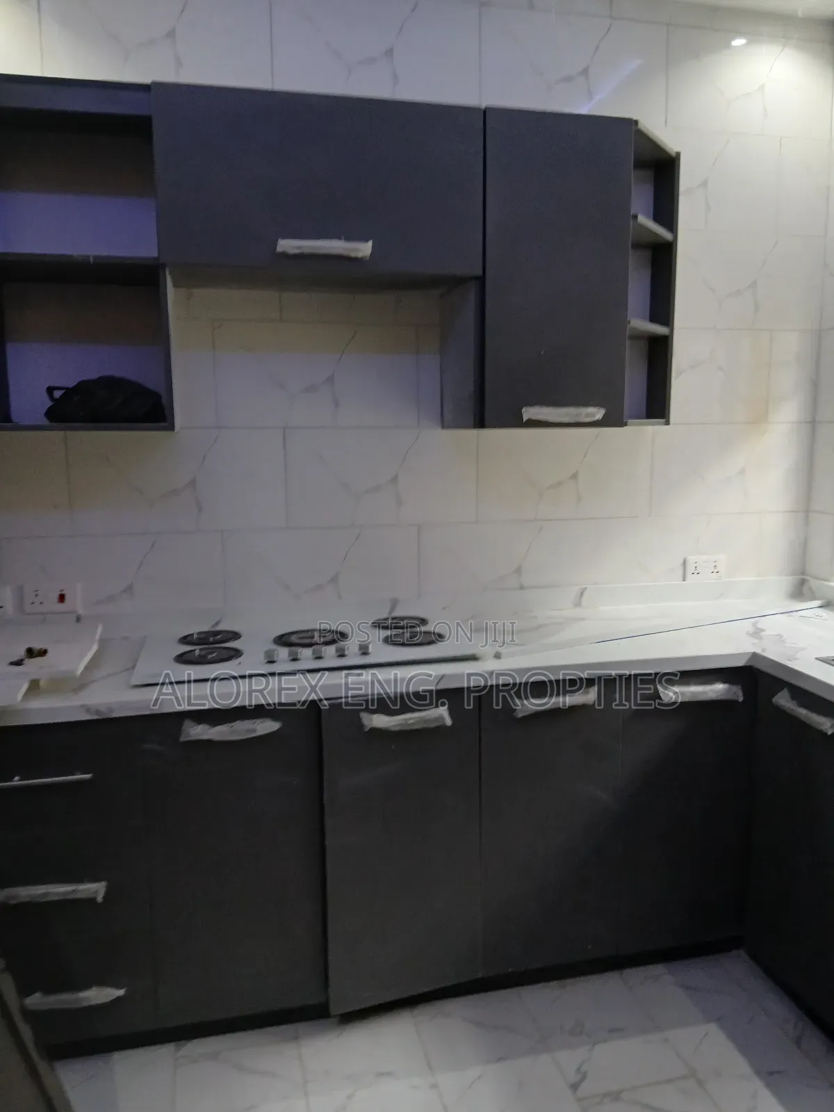 2bdrm House in Maalejor, Adenta for sale