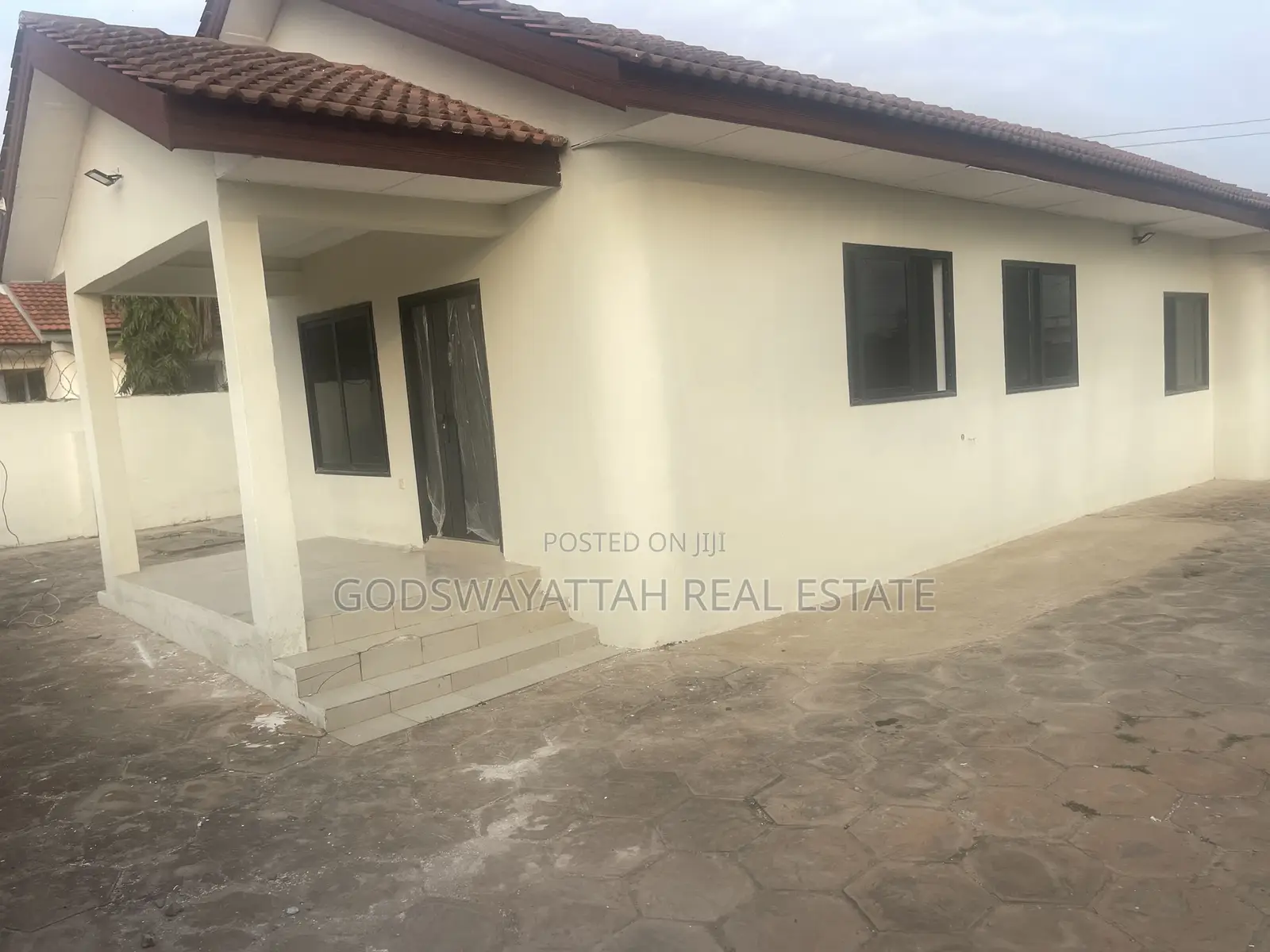 3bdrm House in East Legon, Adjiriganor for rent