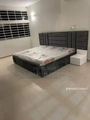 King Size Frame Mattress and Side Drawers