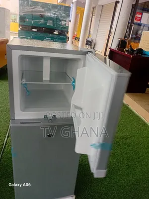 Durable Spacious: Westpool 128a Chest Freezer