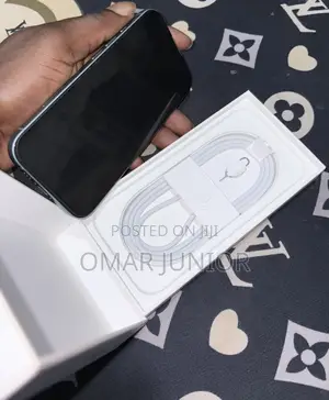 New Apple iPhone 16 128 GB Blue