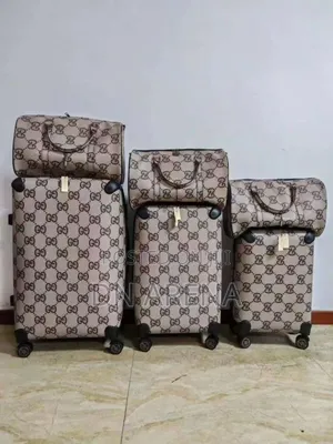 6in1 Travel Bag Set (3 Suitcases 3 Duffle