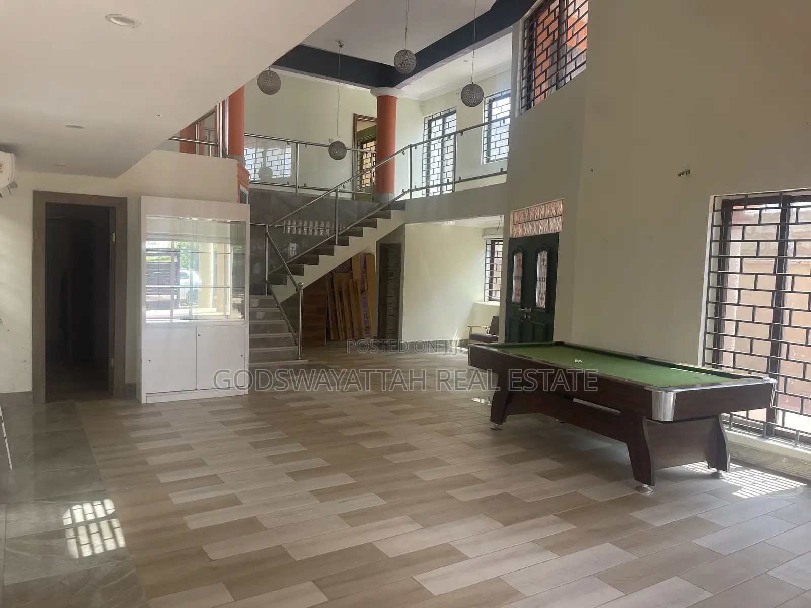 4bdrm House in East Legon, Adjiriganor for rent