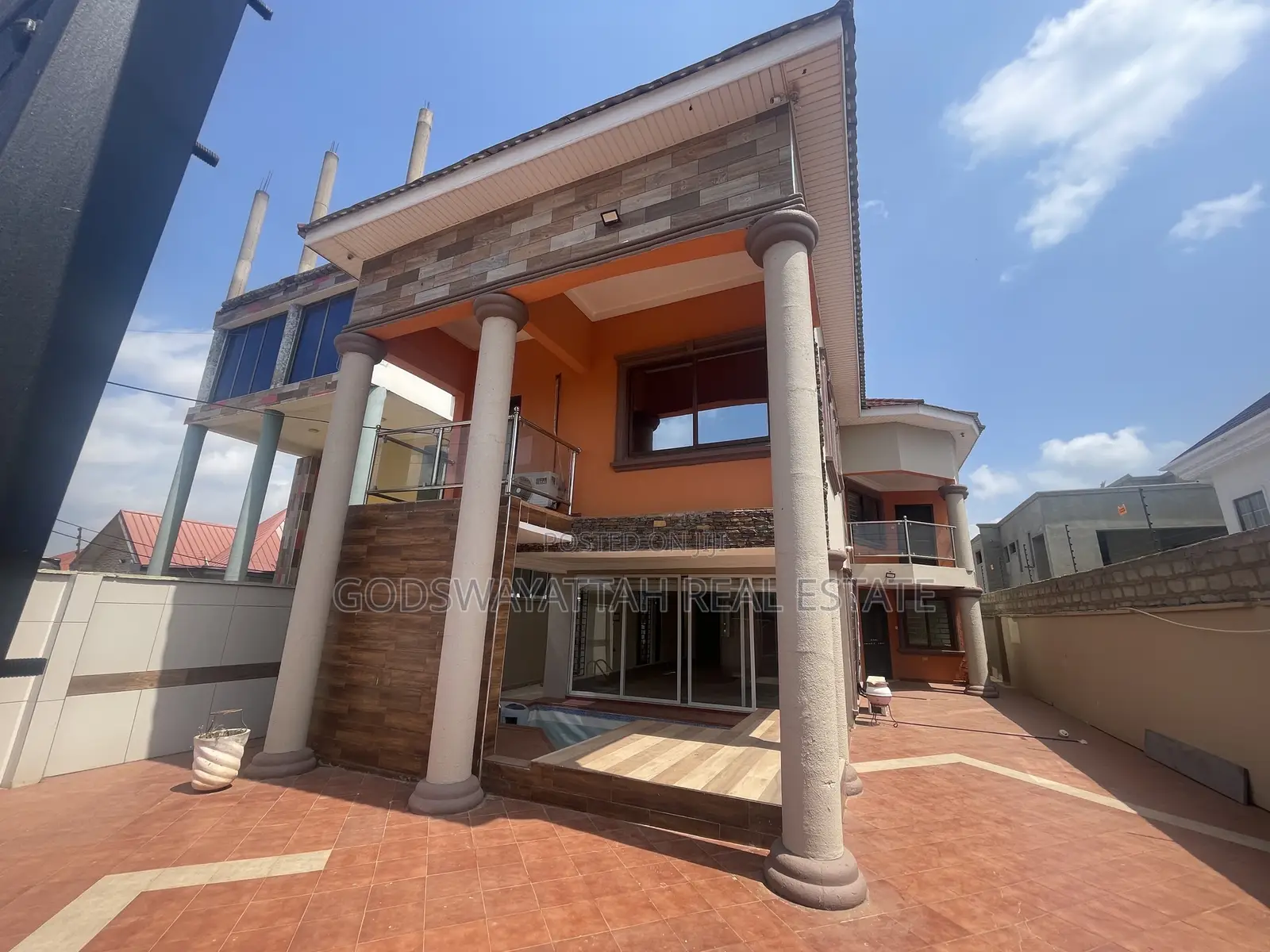 4bdrm House in East Legon, Adjiriganor for rent