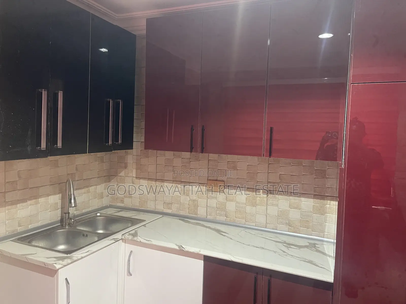 4bdrm House in East Legon, Adjiriganor for rent