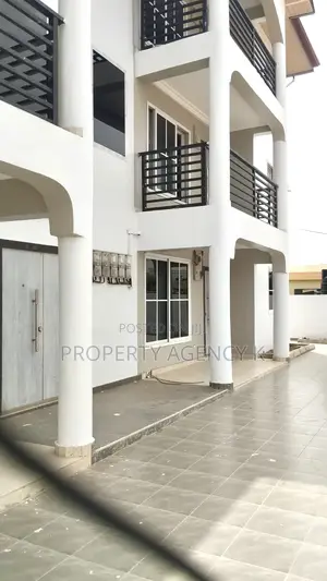 3bdrm Apartment in Kfs, Weija for rent