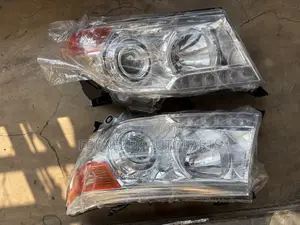 Toyota Land Cruiser Headlights 2012 2013 2014 2015