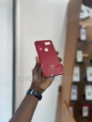 Apple iPhone XR 128 GB Red