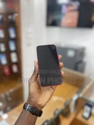 Apple iPhone 13 128 GB Red