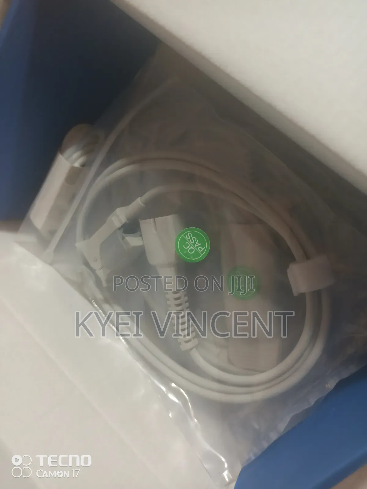 Quality Handheld Pulse Oximeter for Infants,Youth and Adult 3 in 1
