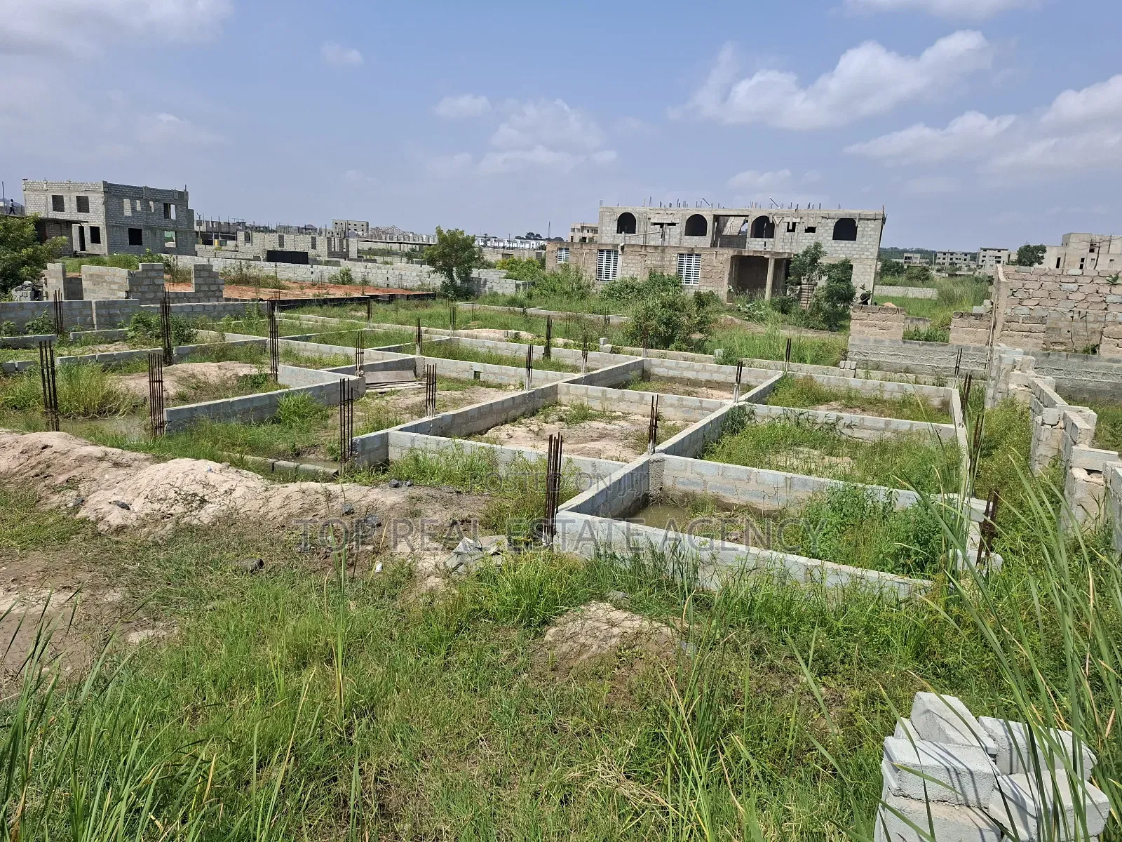 Land for Sale at Oyarifa Ghana Flag