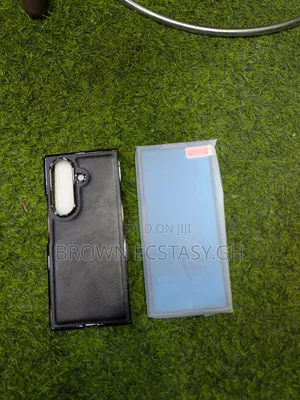 Z Fold 7 Leather Case With Screen Protector