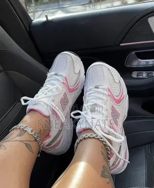 New Balance 530 Sneakers