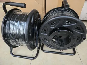 12g-Sdi Sdi Cable With Canare Connectors and Cable Roller