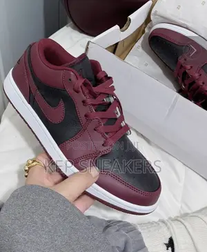 Air Jordan 1 Low "Dark Beetroot"