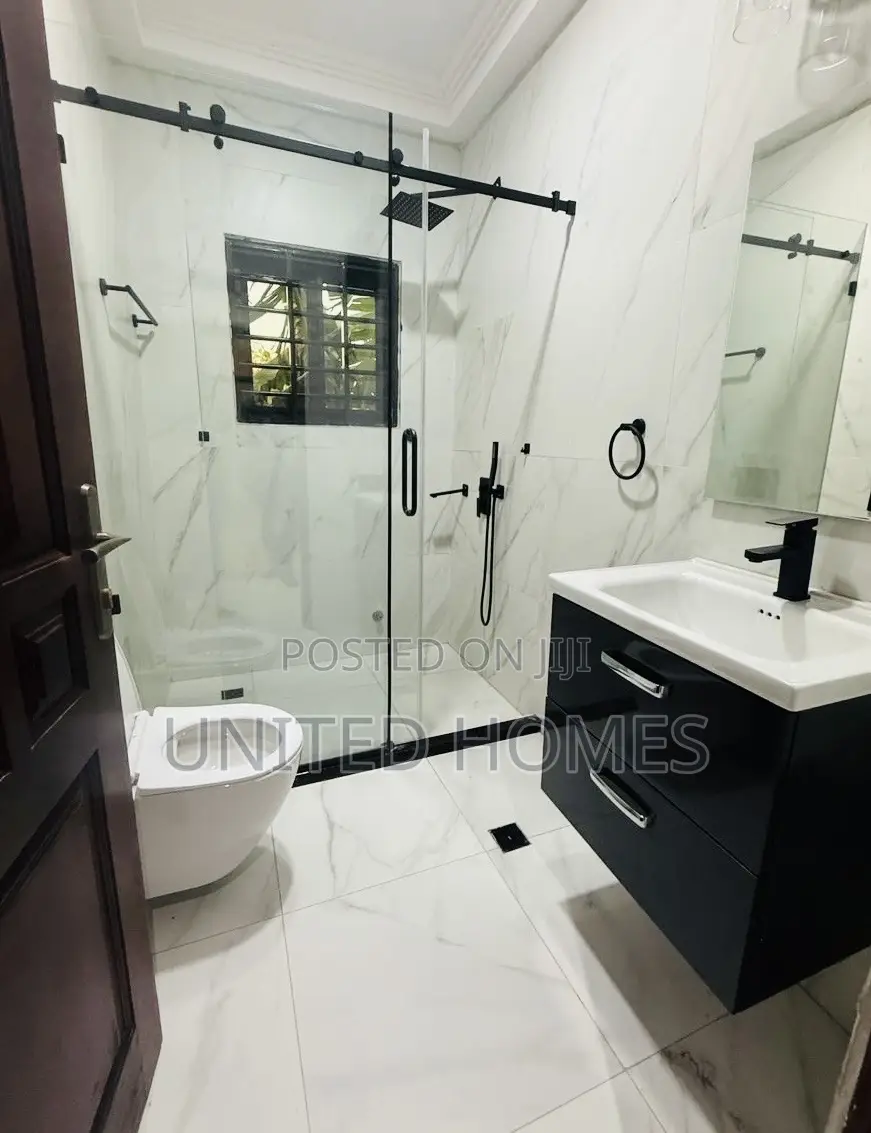 4bdrm House in Oyarifa for rent
