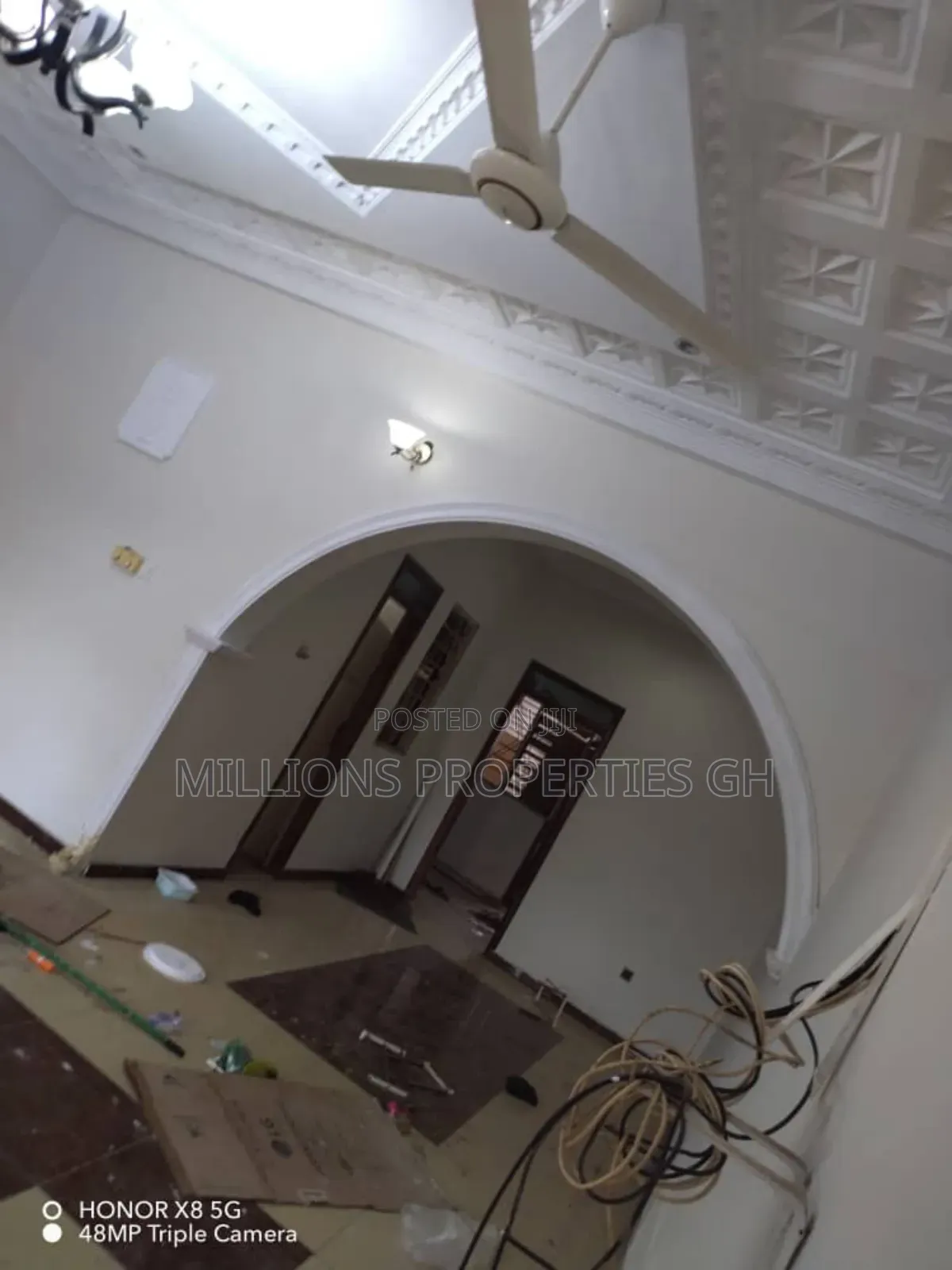 3bdrm House in Millions Properties, Kumasi Metropolitan for sale