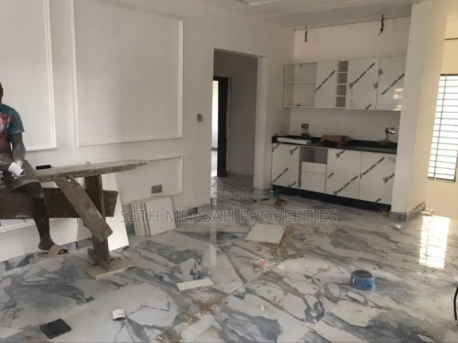 4bdrm House in Lake Side Estate for sale
