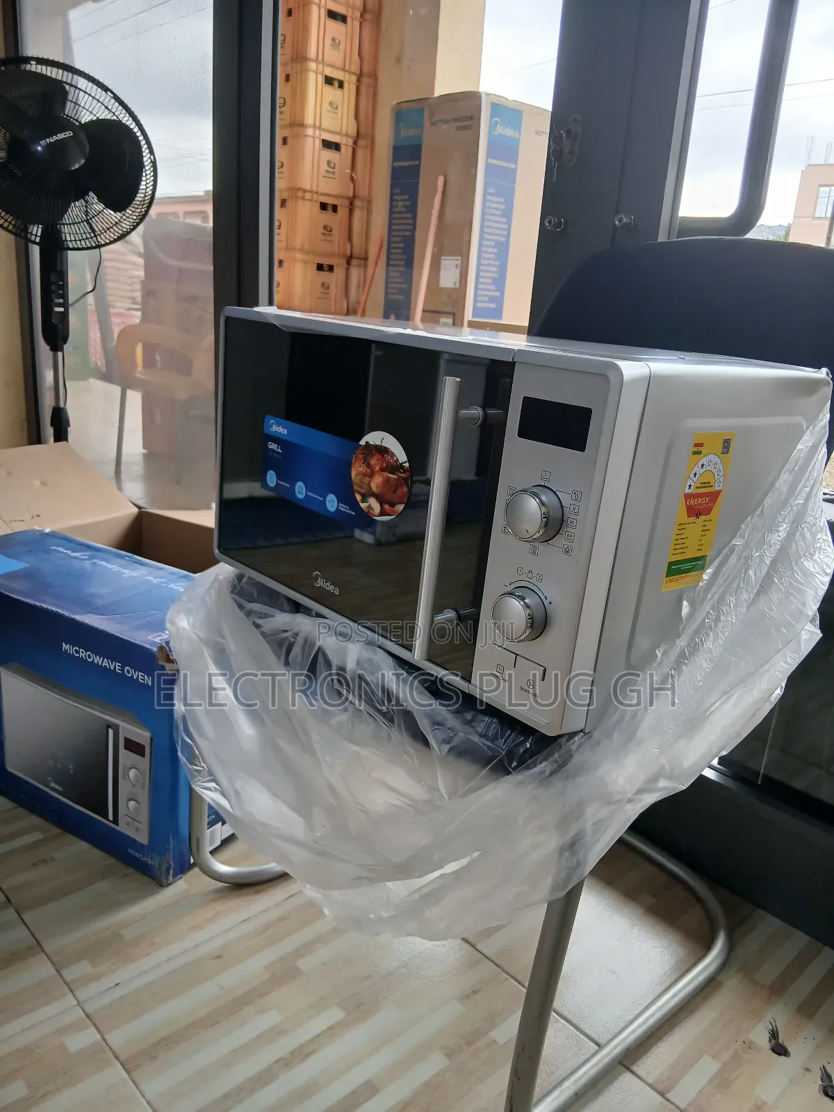 Midea Microwave With Grill