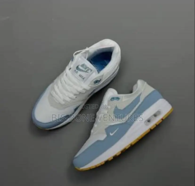 Nike Classics(Free Delivery Within Accra)