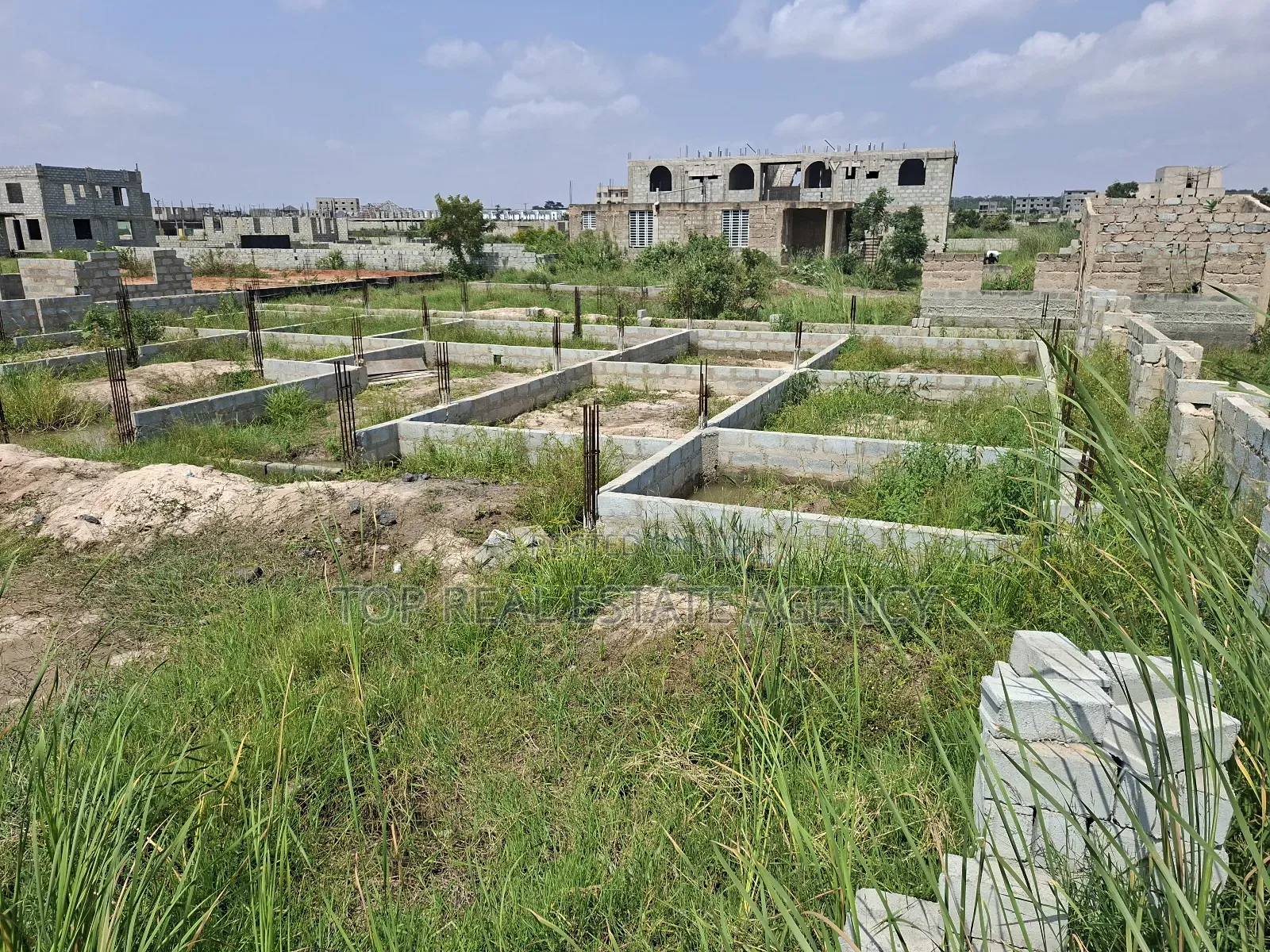Land for Sale at Oyarifa Ghana Flag